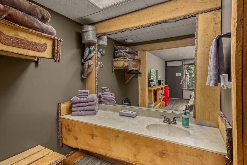 Stonegate Lodge 2 Queen Beds Wifi Tv Salt Water Pool Fire Pits #303 ユリーカ・スプリングス エクステリア 写真